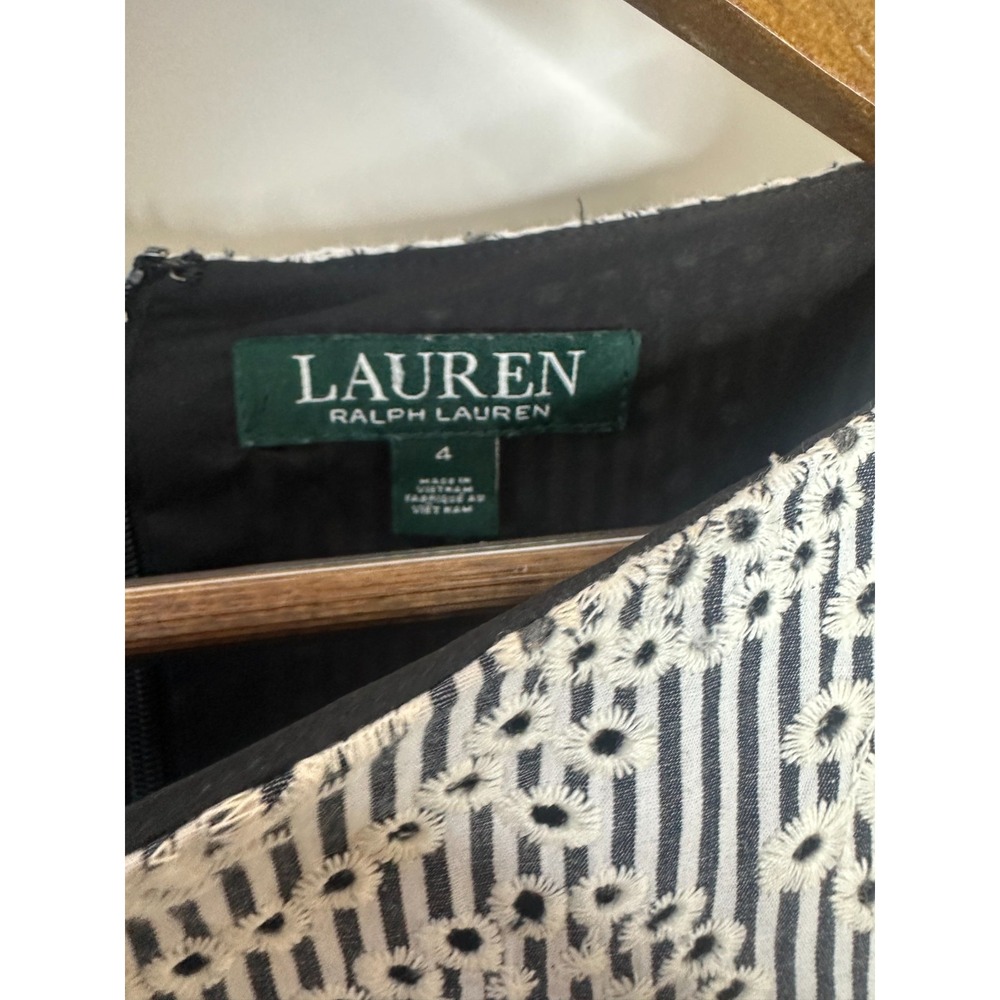Lauren Ralph Lauren Embroidered Cotton Eyelet Bell Sleeve Sheath Dress Size 4 - Picture 6 of 14